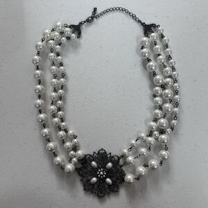 Antique 3 Strand Faux Pearls Necklace Flower Pendant